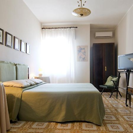 Mimi Rooms Cagliari Kamer foto
