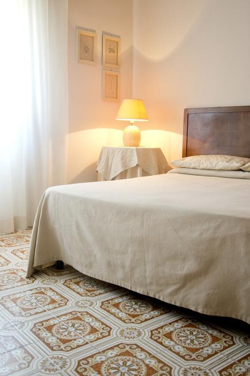 Mimi Rooms Cagliari Kamer foto
